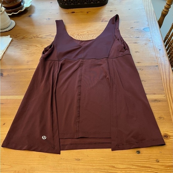 Lululemon Womens Tank Top Wrappers
Delight Tank Size: 12 Burgundy - Picture 2 of 9